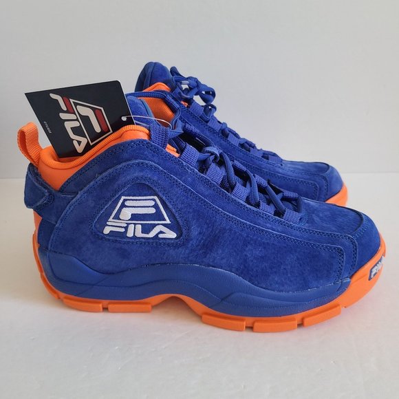 Athletic_Shoes